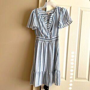 Small Size Dress. Brand - Monteau Los Angeles.